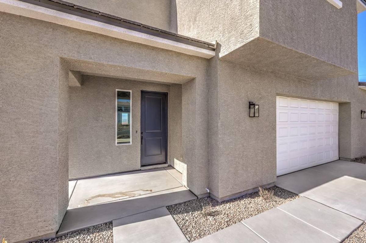 House for rent at 724 Naples Ave, Henderson, NV 89015