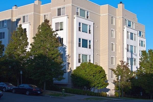 Apartment for rent at 300 11th Ave, Seattle, WA 98122