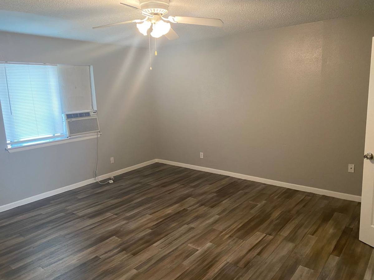 Apartment for rent at 503 E Courtland Place, San Antonio, TX 78212
