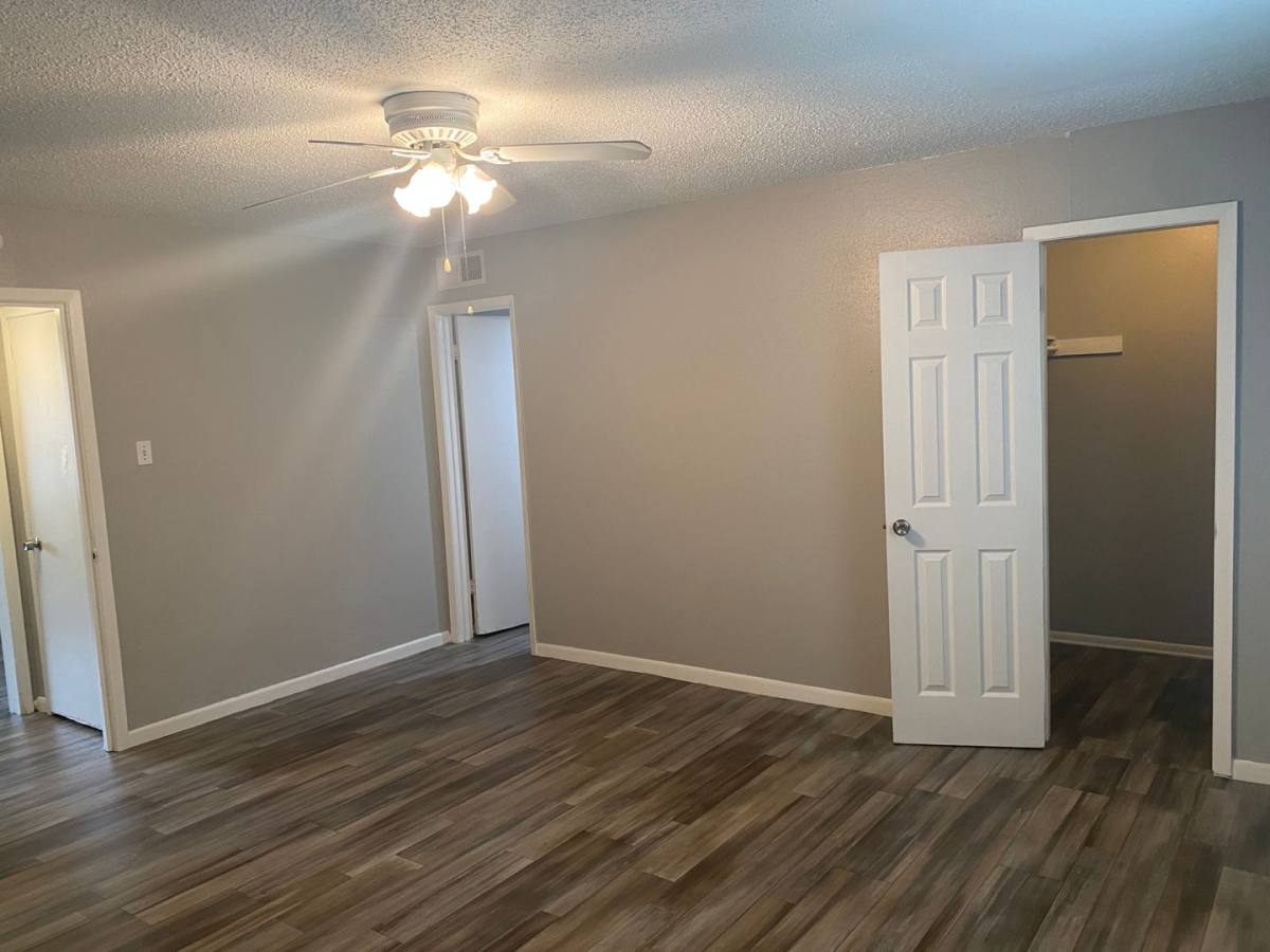 Apartment for rent at 503 E Courtland Place, San Antonio, TX 78212