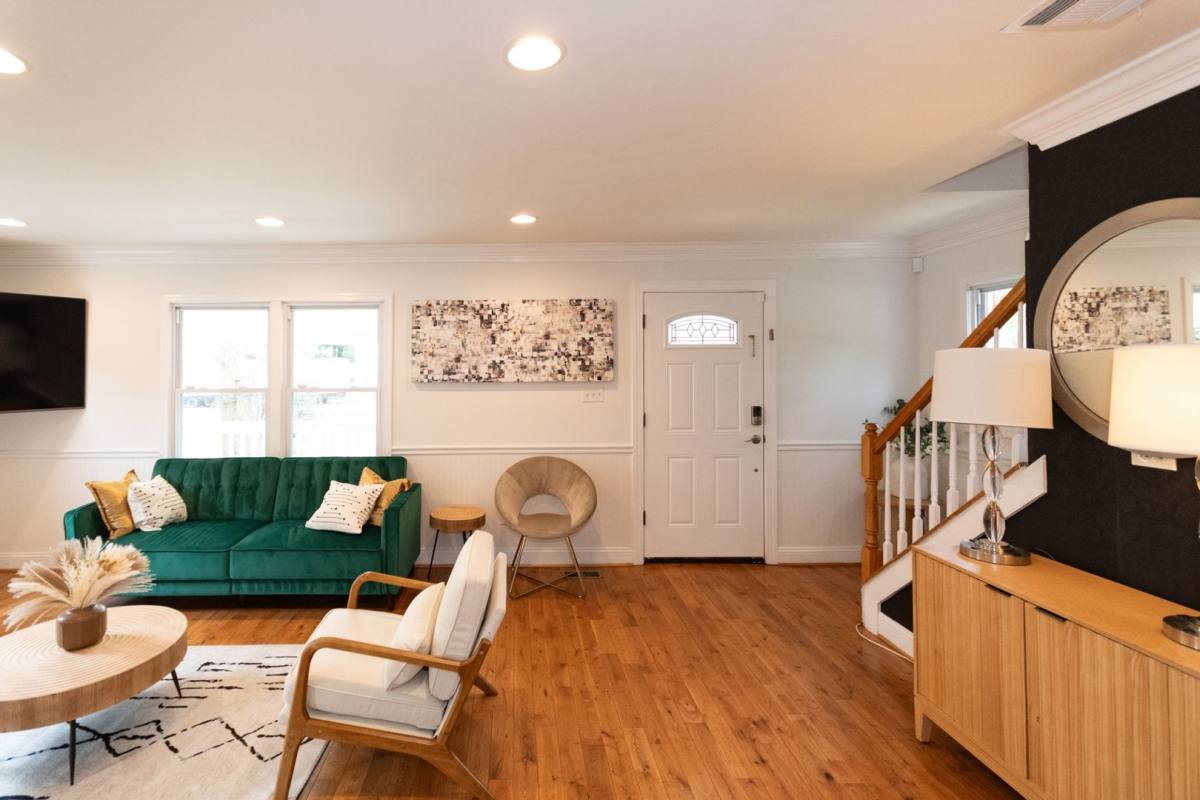 House for rent at 1012 E W Highway, Takoma Park, MD 20912