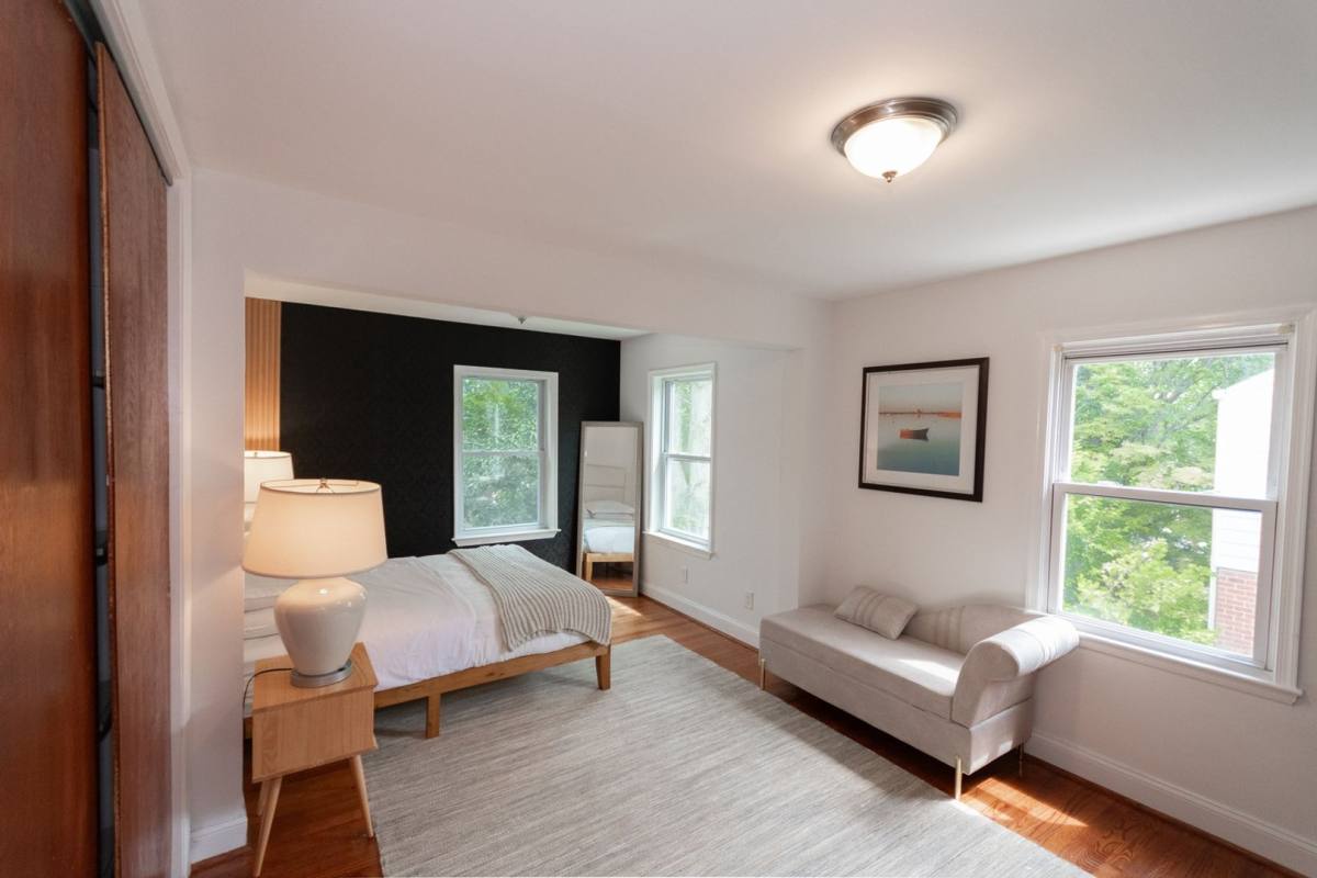 House for rent at 1012 E W Highway, Takoma Park, MD 20912