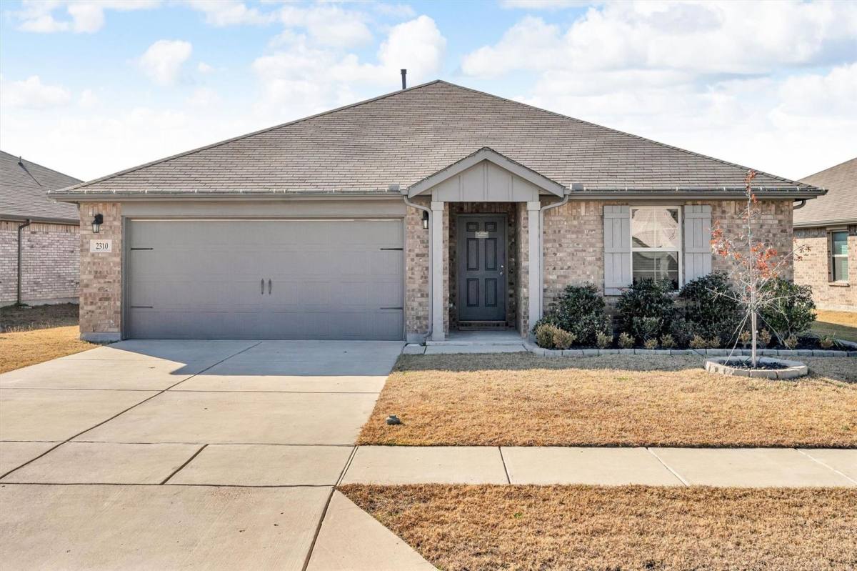 House for rent at 2310 Bellewood Court, Crandall, TX 75114