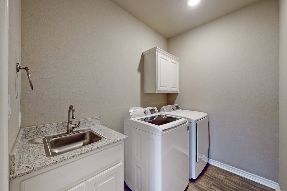 House for rent at 1447 Buena Vista, College Station, TX 77845