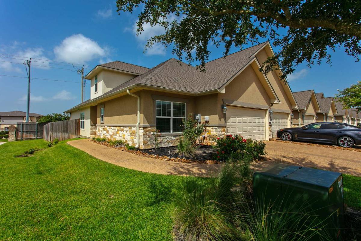 House for rent at 1447 Buena Vista, College Station, TX 77845