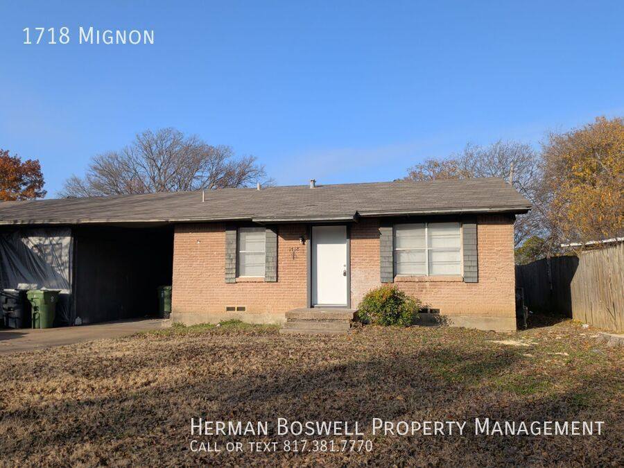 Townhouse for rent at 1718 Mignon, Arlington, TX 76010
