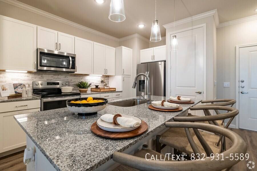 Apartment for rent at 3727 W Davis St #AW1, Conroe, TX 77304