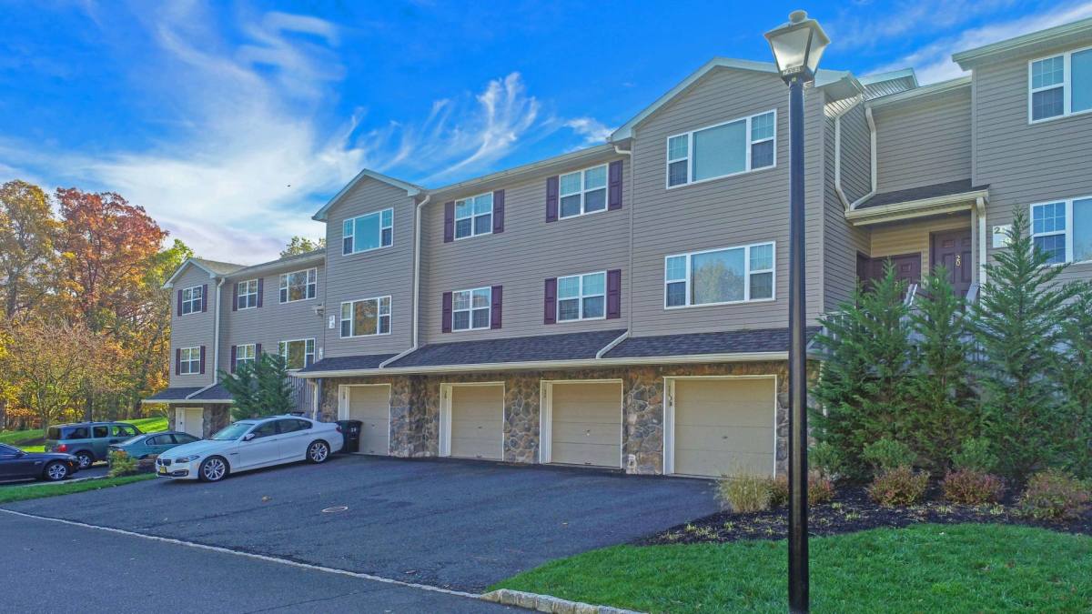 Apartment for rent at 89 Tunison Lane, Bridgewater, NJ 08807