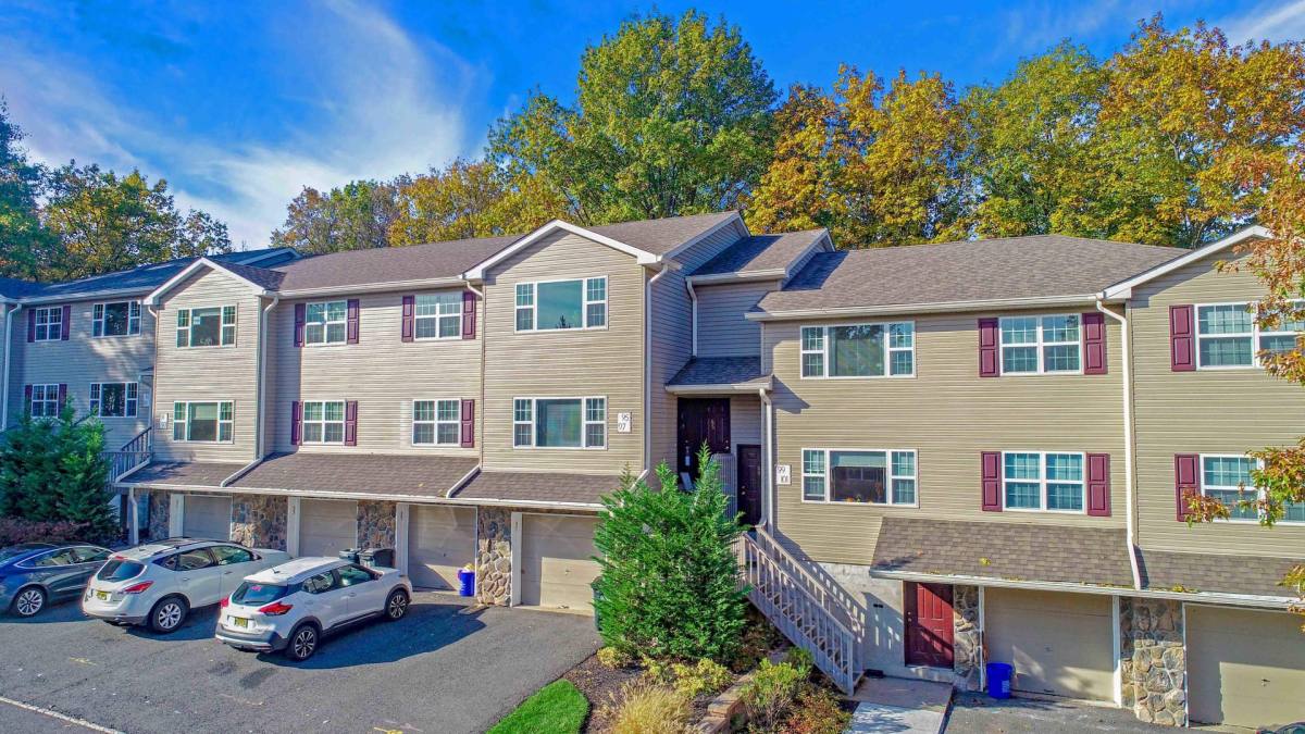 Apartment for rent at 89 Tunison Lane, Bridgewater, NJ 08807