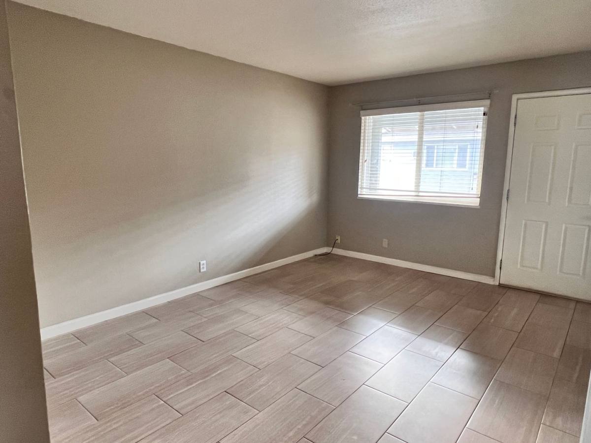 Apartment for rent at 986 Helen Ave, Sunnyvale, CA 94086