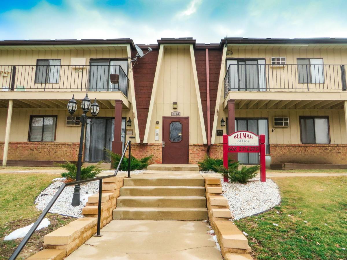 Apartment for rent at 2113 Red Arrow Trail, Madison, WI 53711