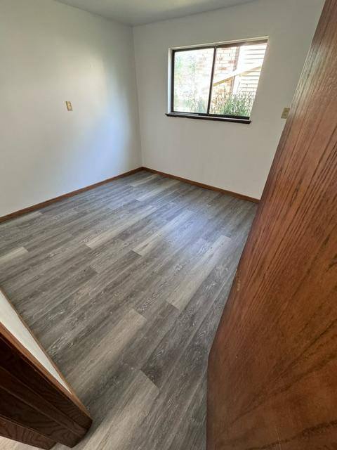 Apartment for rent at 103 Crestview Dr #1, Eldridge, IA 52748