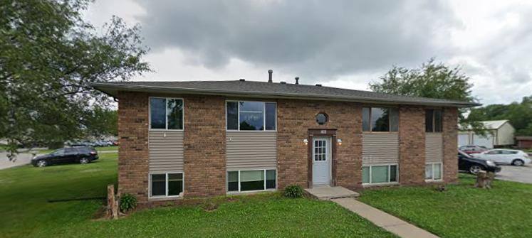 Apartment for rent at 103 Crestview Dr #1, Eldridge, IA 52748