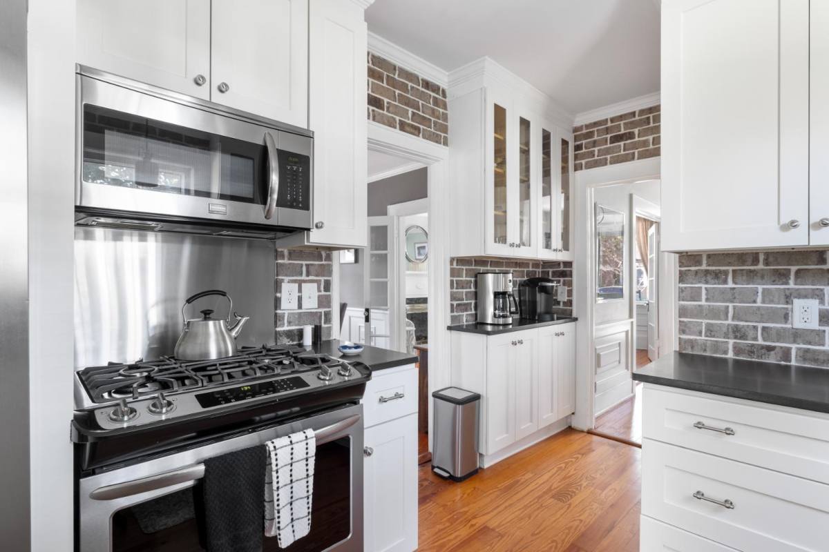 House for rent at 56 Gadsden St, Charleston, SC 29401