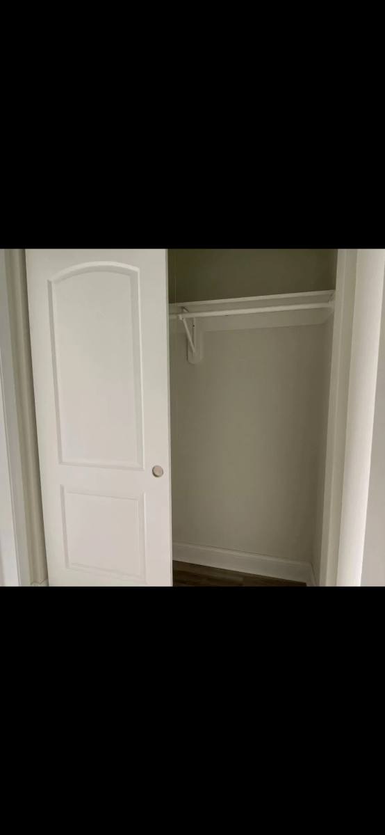 Apartment for rent at 3933 N Clarendon, Chicago, IL 60613