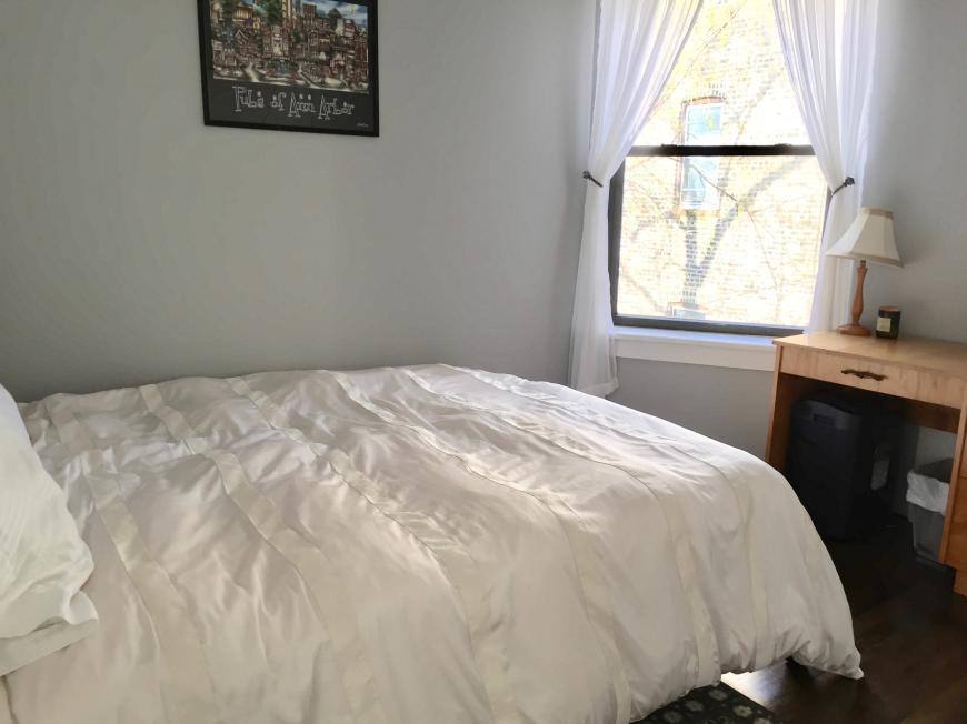 Apartment for rent at 3253 N Kenmore Ave #2, Chicago, IL 60657
