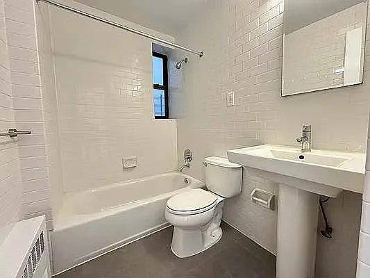 Apartment for rent at 1411 Amsterdam Ave #3B, New York, NY 10027