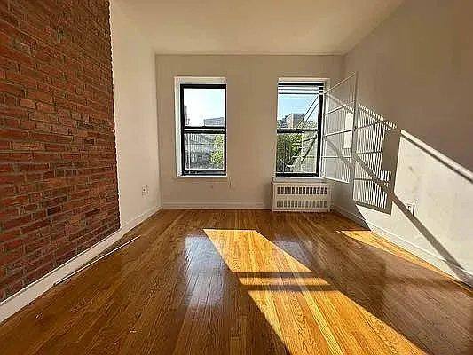 Apartment for rent at 1411 Amsterdam Ave #3B, New York, NY 10027