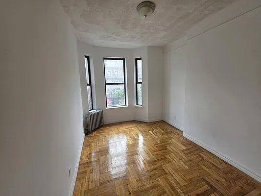 Apartment for rent at 17 W 125th St #3G, New York, NY 10027