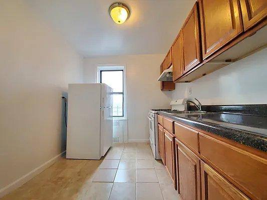 Apartment for rent at 4755 White Plains Rd #5C, Bronx, NY 10470