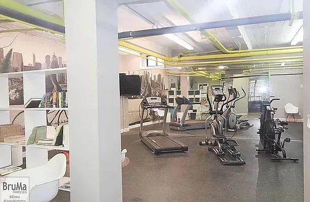 Apartment for rent at 3660 Waldo Ave #1K, Bronx, NY 10463