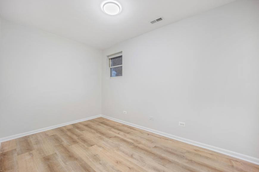 Apartment for rent at 2033 W Huron #G, Chicago, IL 60612