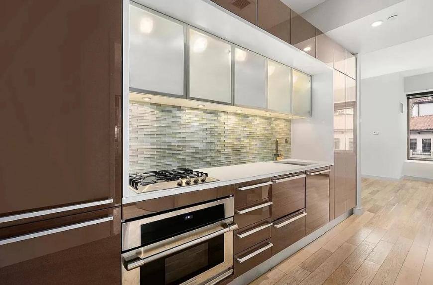 Apartment for rent at 75 Wall St #27J, New York, NY 10005