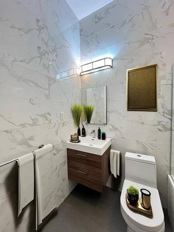 Apartment for rent at 66 Pearl St #209C, New York, NY 10004
