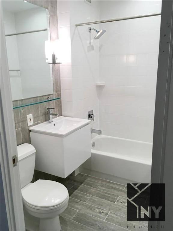 Apartment for rent at 37 Murray St #603, New York, NY 10007