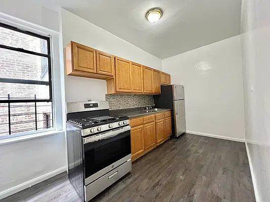 Apartment for rent at 367 E 201st St #D2, Bronx, NY 10458
