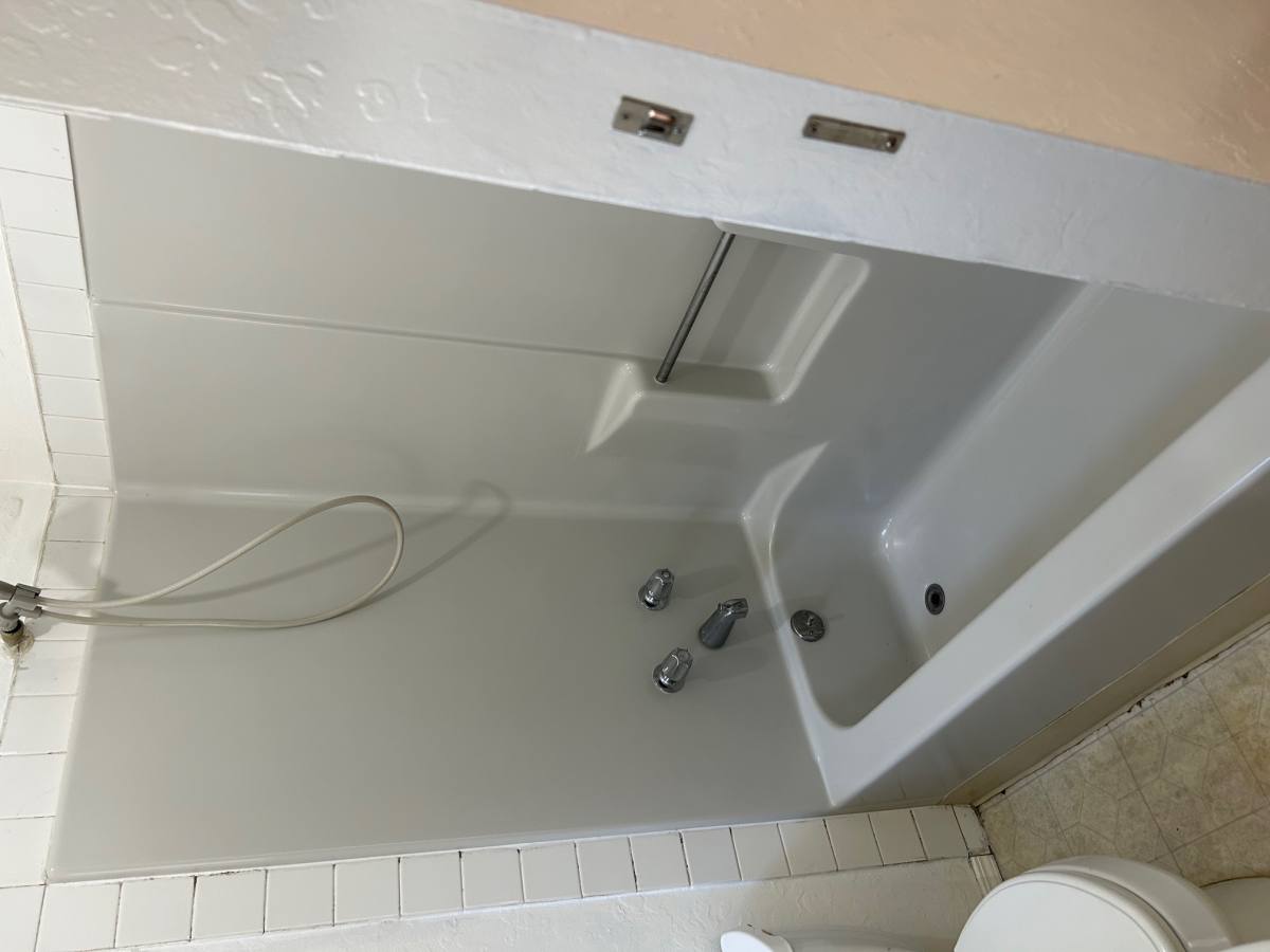 Apartment for rent at 1641 86th Ave #86 H, Oakland, CA 94621