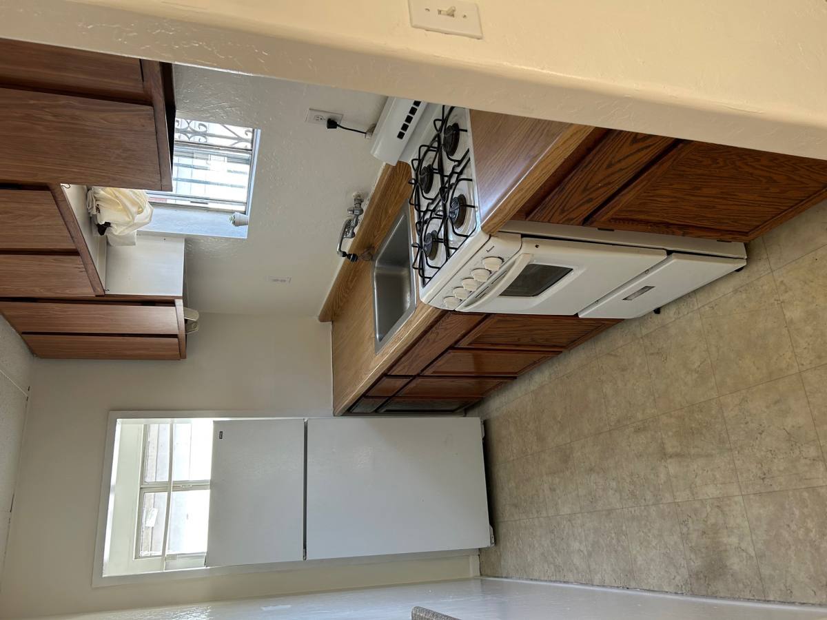 Apartment for rent at 1641 86th Ave #86 H, Oakland, CA 94621