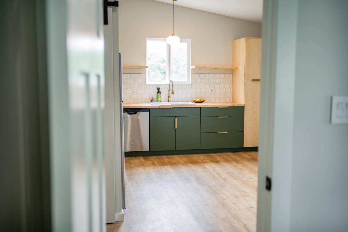 Apartment for rent at 641 R S 38th St #R, Louisville, KY 40211