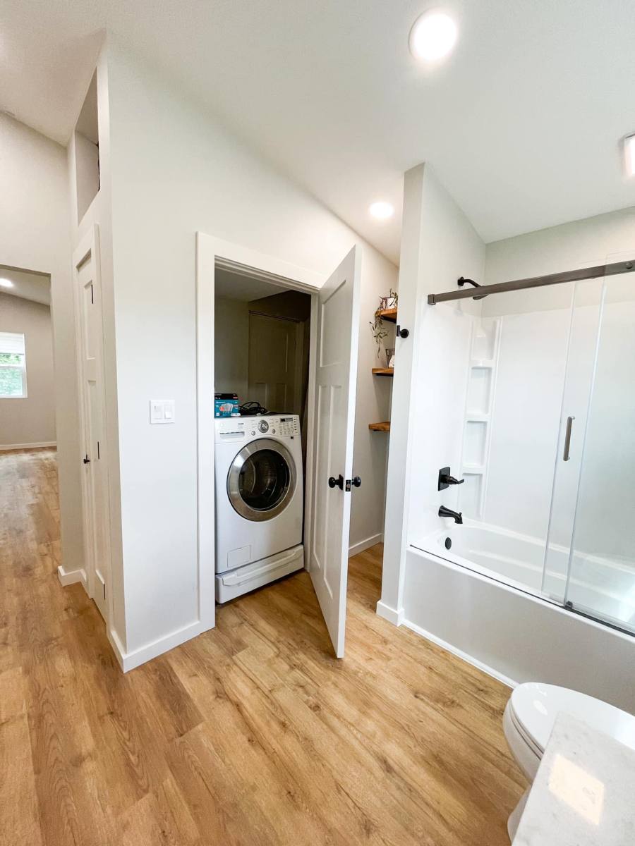 Apartment for rent at 641 R S 38th St #R, Louisville, KY 40211