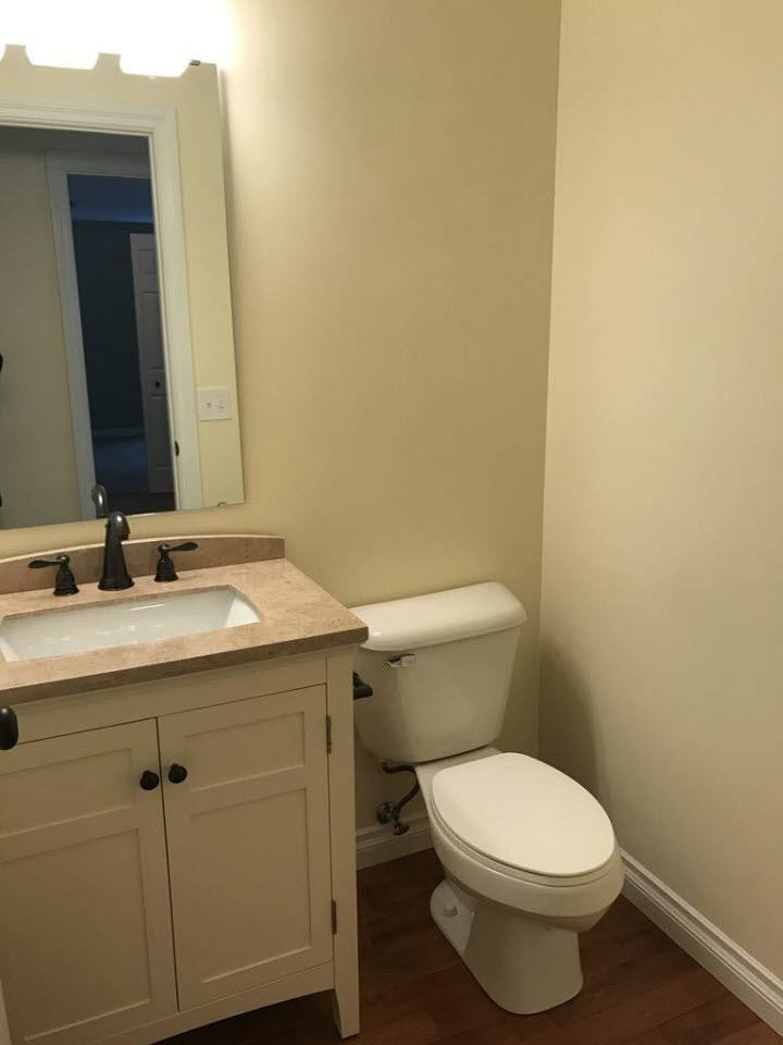 Townhouse for rent at 1504 Illinois Dr, Midland, MI 48642