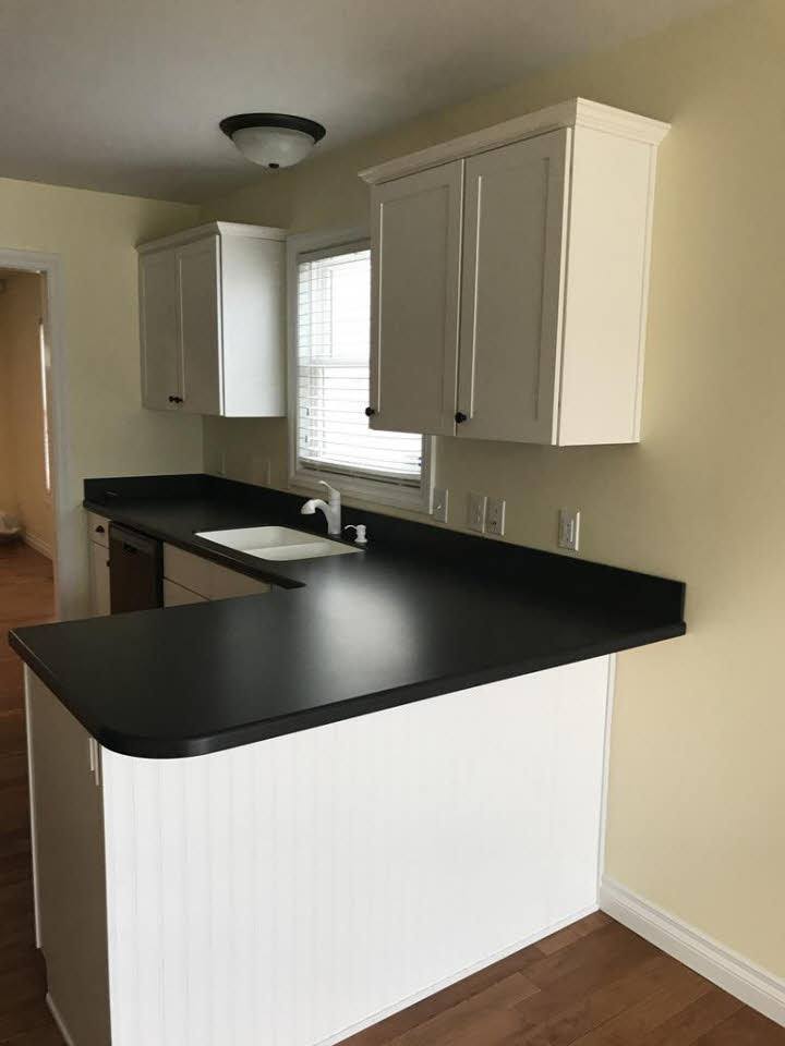Townhouse for rent at 1504 Illinois Dr, Midland, MI 48642