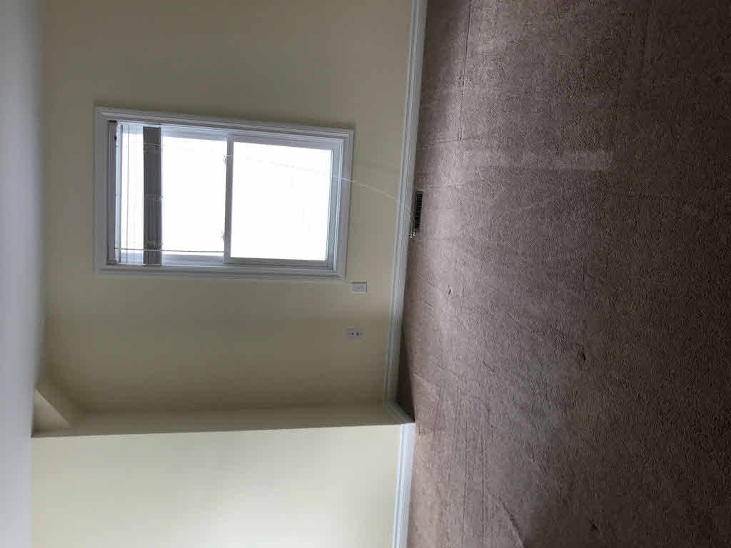 Townhouse for rent at 1504 Illinois Dr, Midland, MI 48642