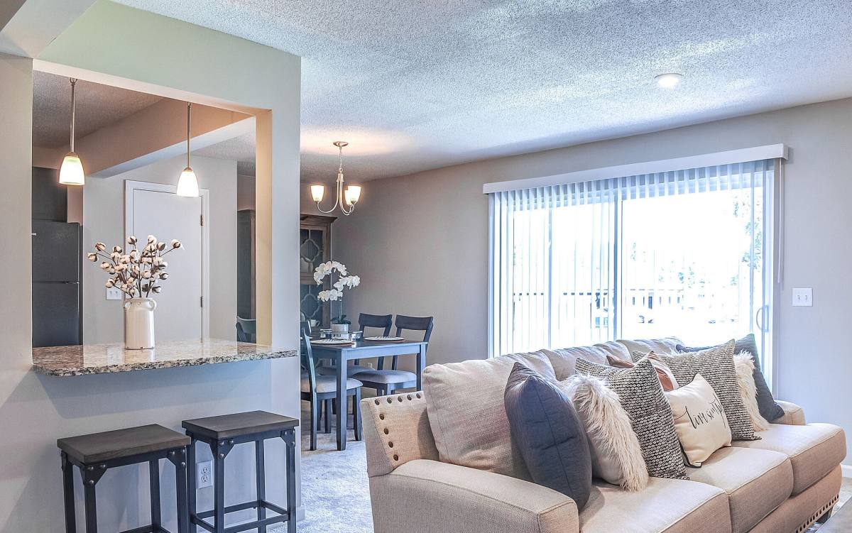Apartment for rent at Midtown Square, 2917 Williamsburg Lane, Chattanooga, TN 37415