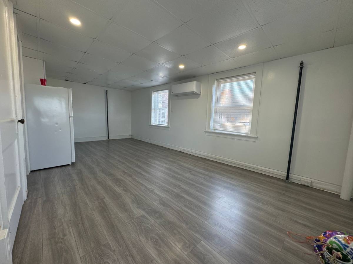 Apartment for rent at 133 S 4th St, Quincy, IL 62301