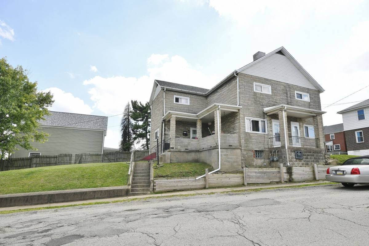Apartment for rent at 1912 Pallas St, Braddock, PA 15104