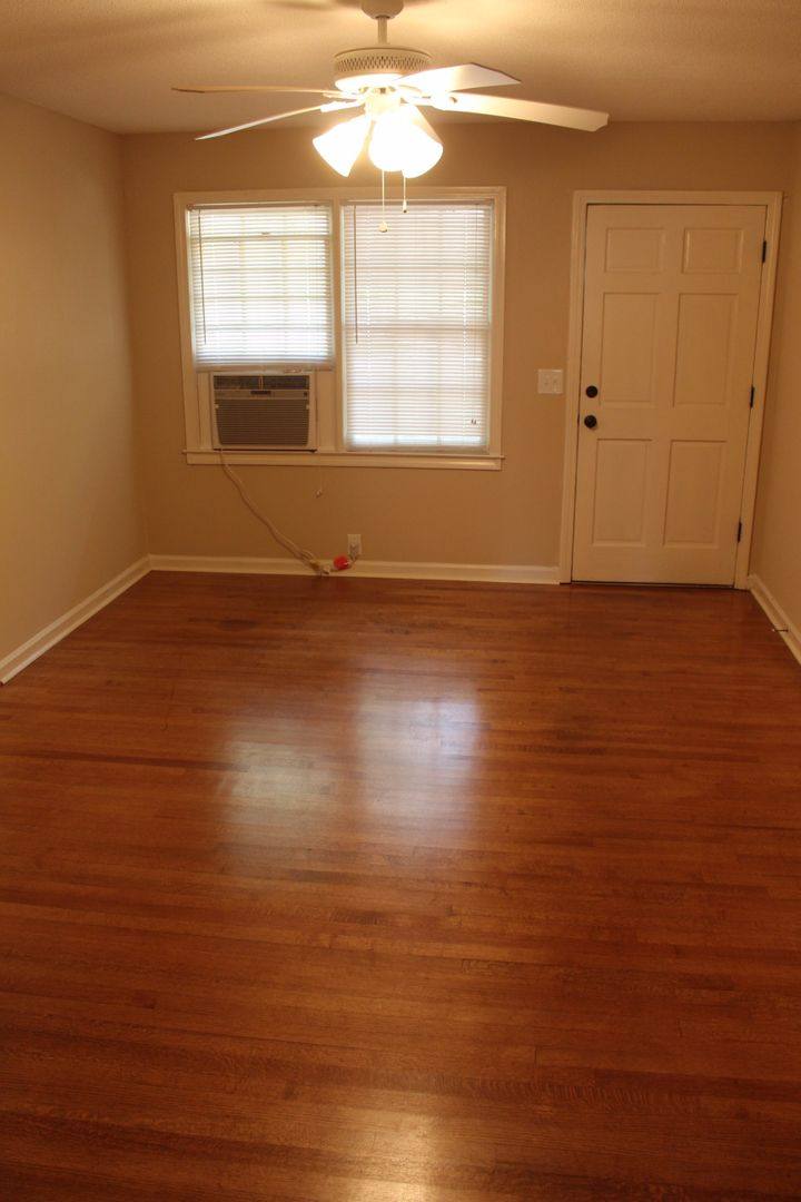 Apartment for rent at 218 Cochran Rd, Clemson, SC 29631