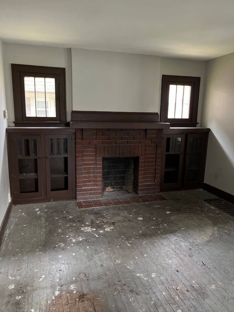House for rent at 1313 Manchester Rd, Akron, OH 44307