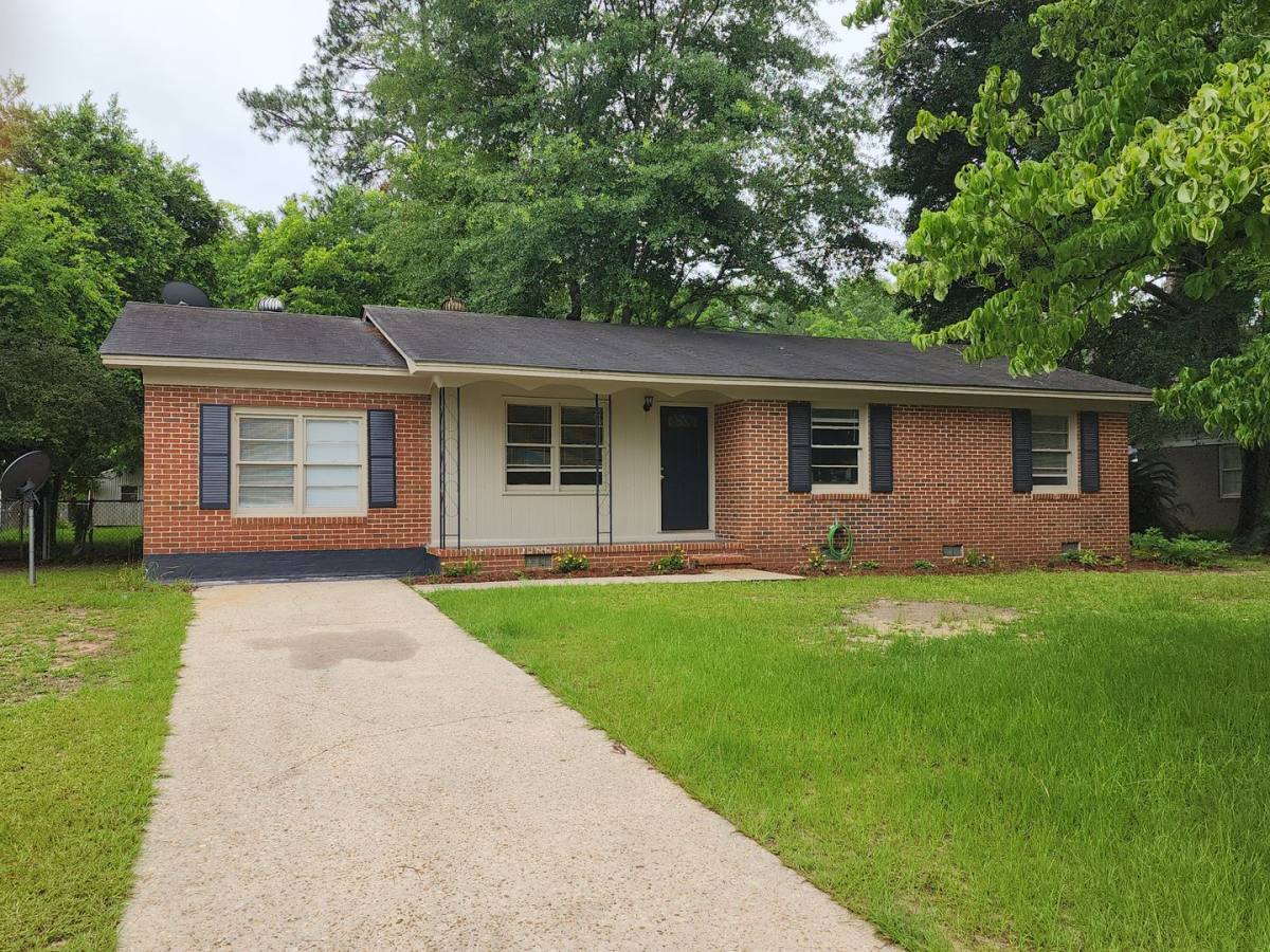 House for rent at 411 Vintage Rd, Albany, GA 31705