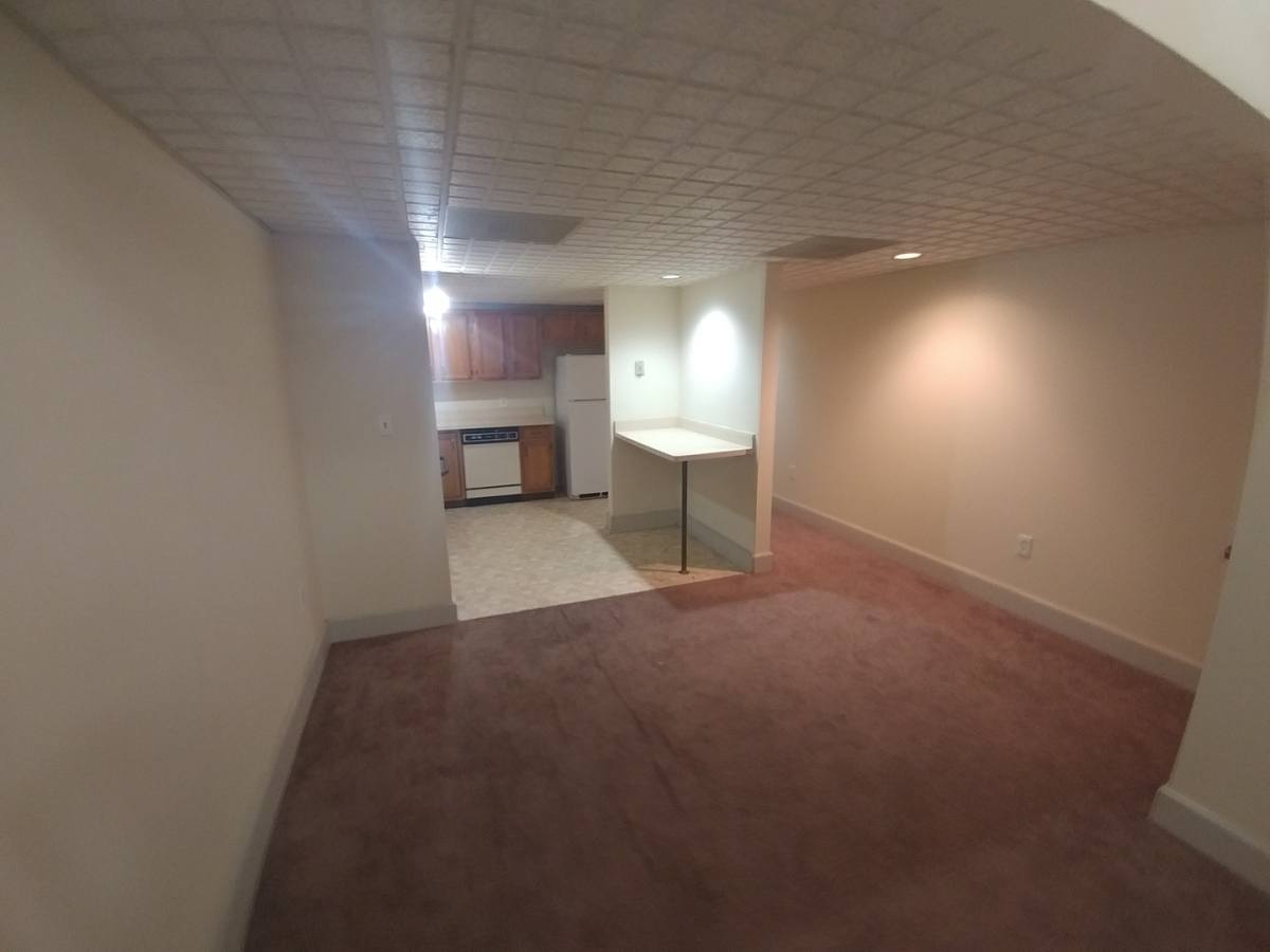 Apartment for rent at 69 Trinity Place, Albany, NY 12202