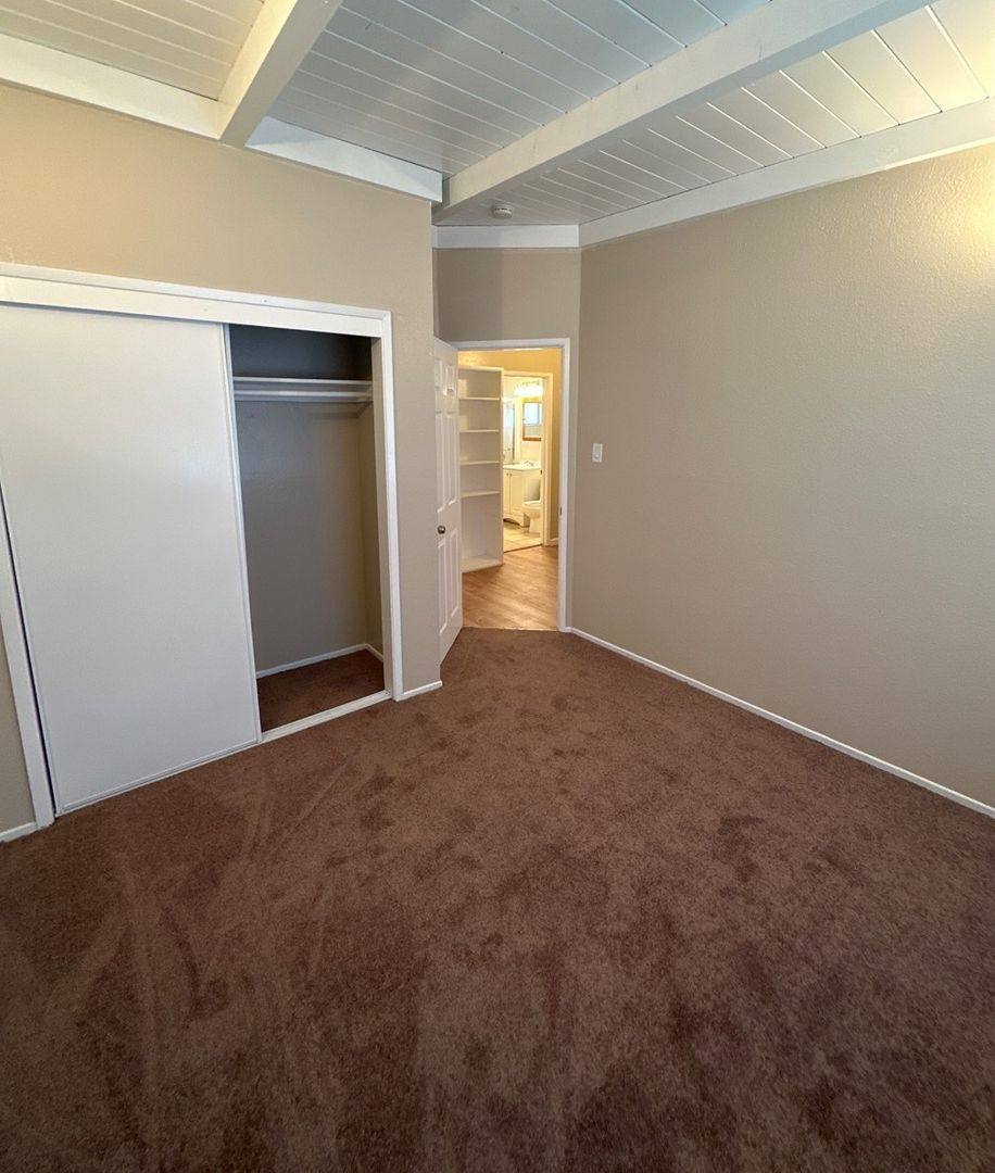 Apartment for rent at 9300 Bancroft Ave, Oakland, CA 94603