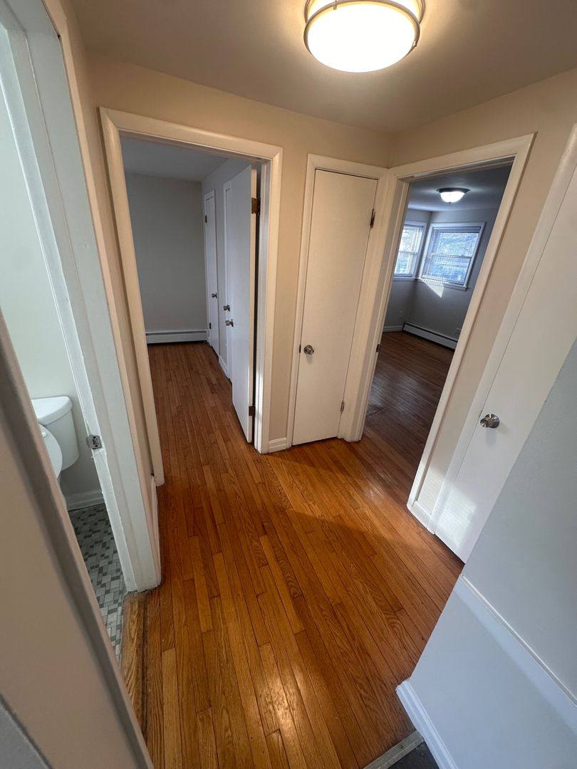 Apartment for rent at 8916 S Justine St, Chicago, IL 60620
