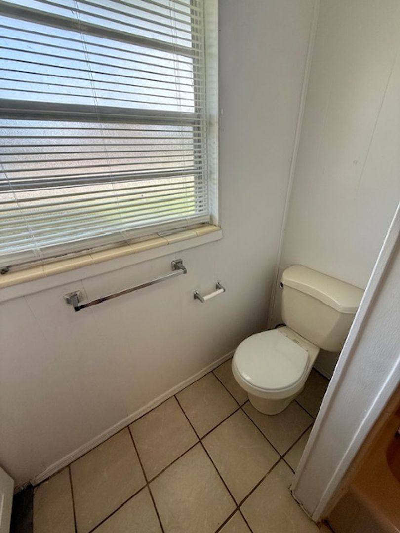 House for rent at 594 Florosa Court, Mary Esther, FL 32569