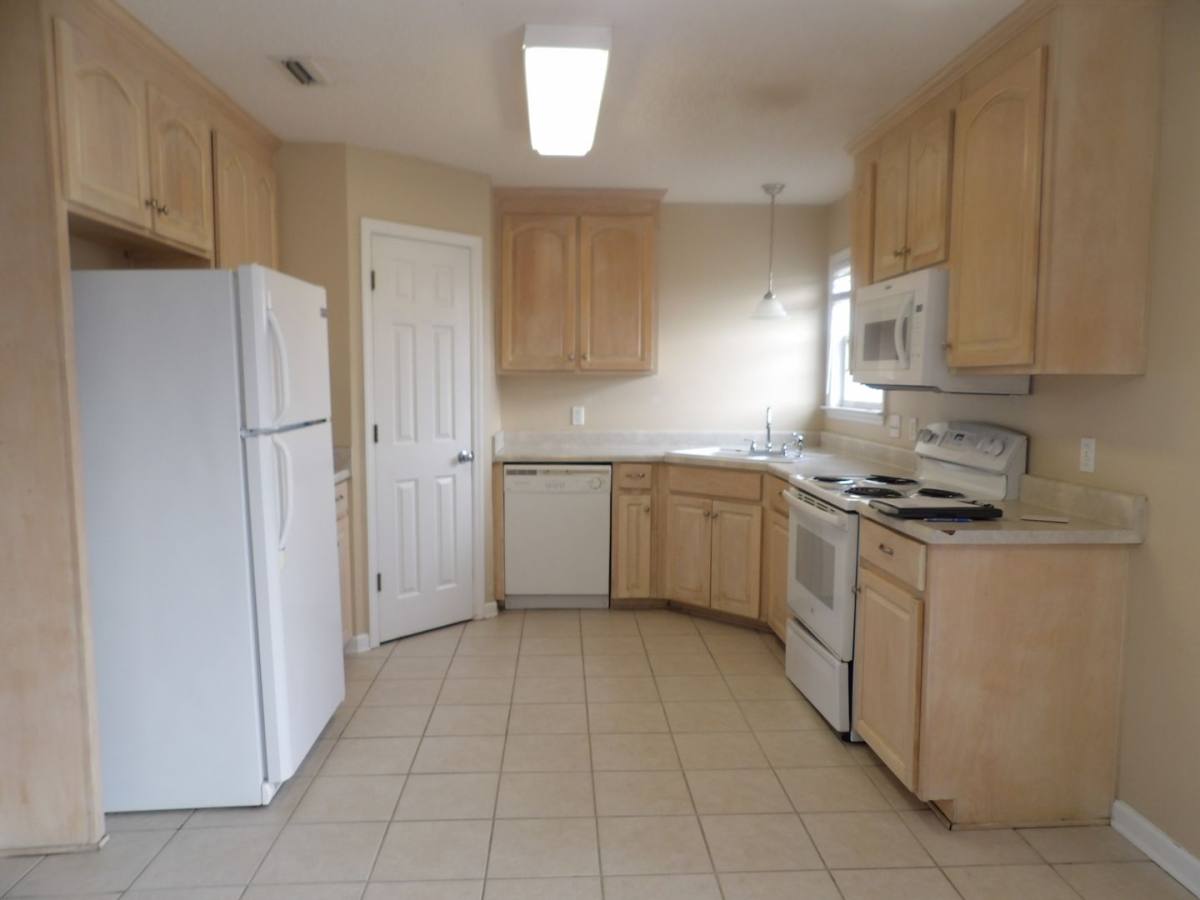 House for rent at 47 County Rd, Enterprise, AL 36330