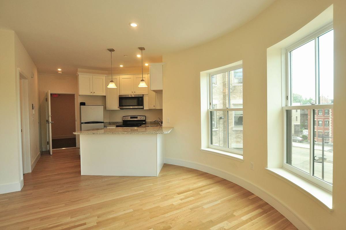House for rent at 872 Beacon St, Boston, MA 02115