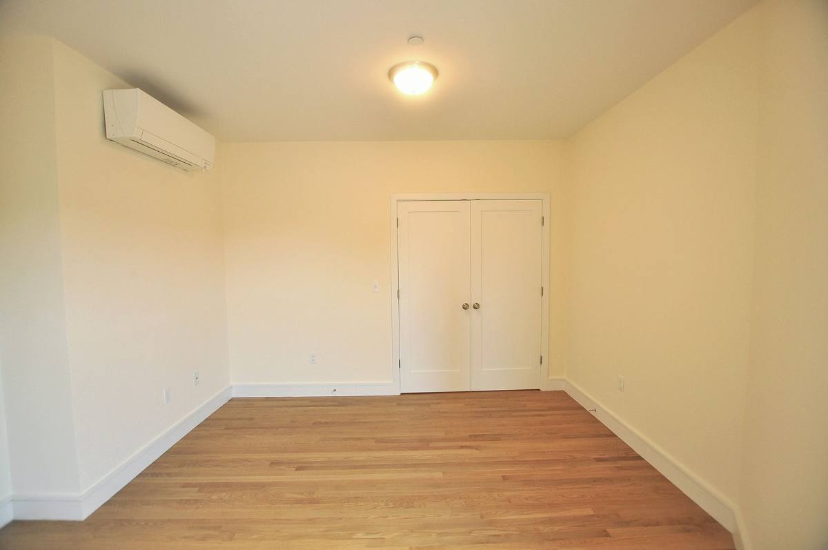 House for rent at 872 Beacon St, Boston, MA 02115